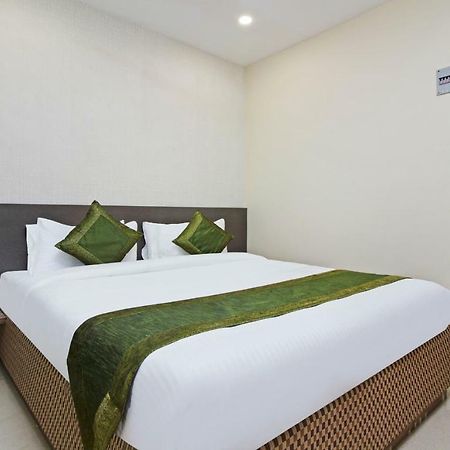Hotel Ocean Suites Мумбаї Екстер'єр фото