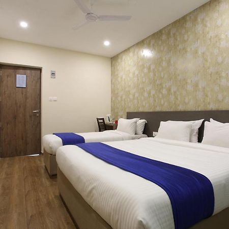 Hotel Ocean Suites Мумбаї Екстер'єр фото
