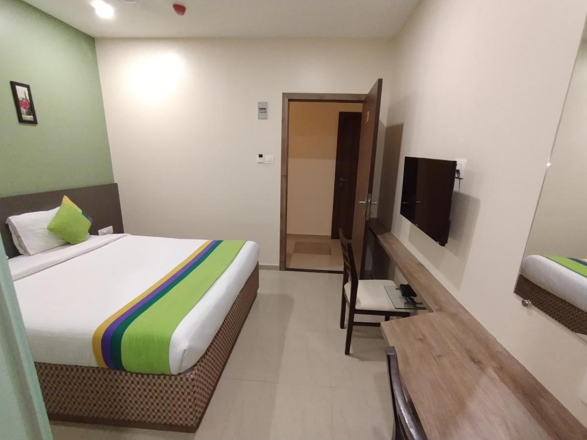Hotel Ocean Suites Мумбаї Екстер'єр фото