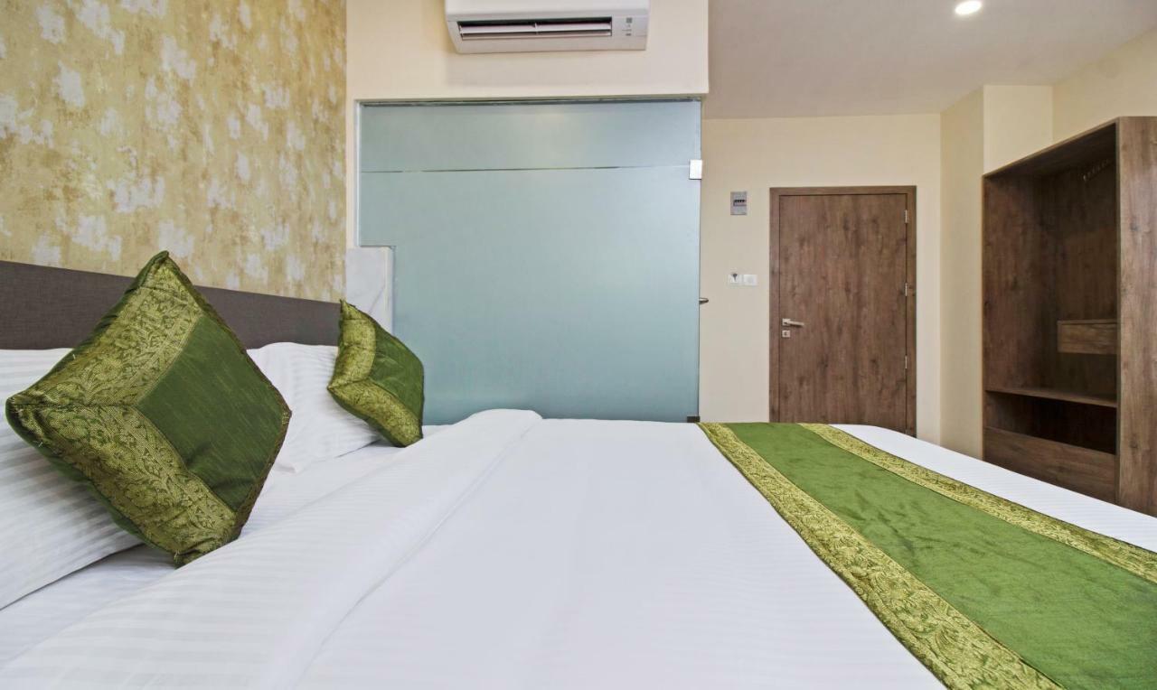Hotel Ocean Suites Мумбаї Екстер'єр фото