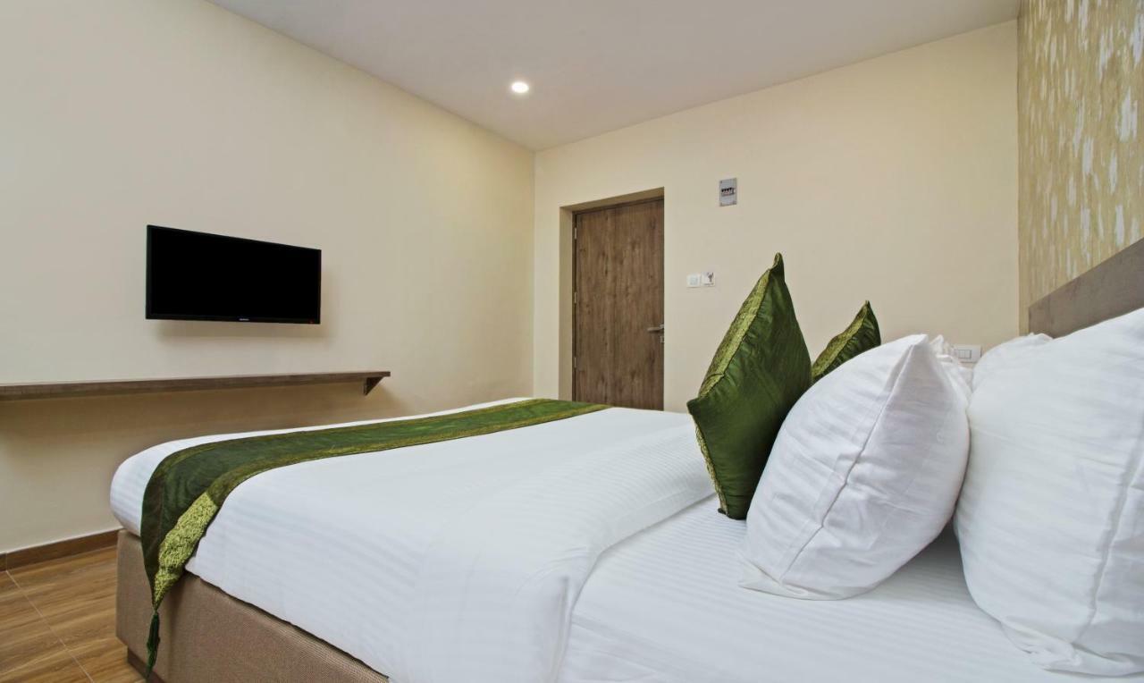 Hotel Ocean Suites Мумбаї Екстер'єр фото