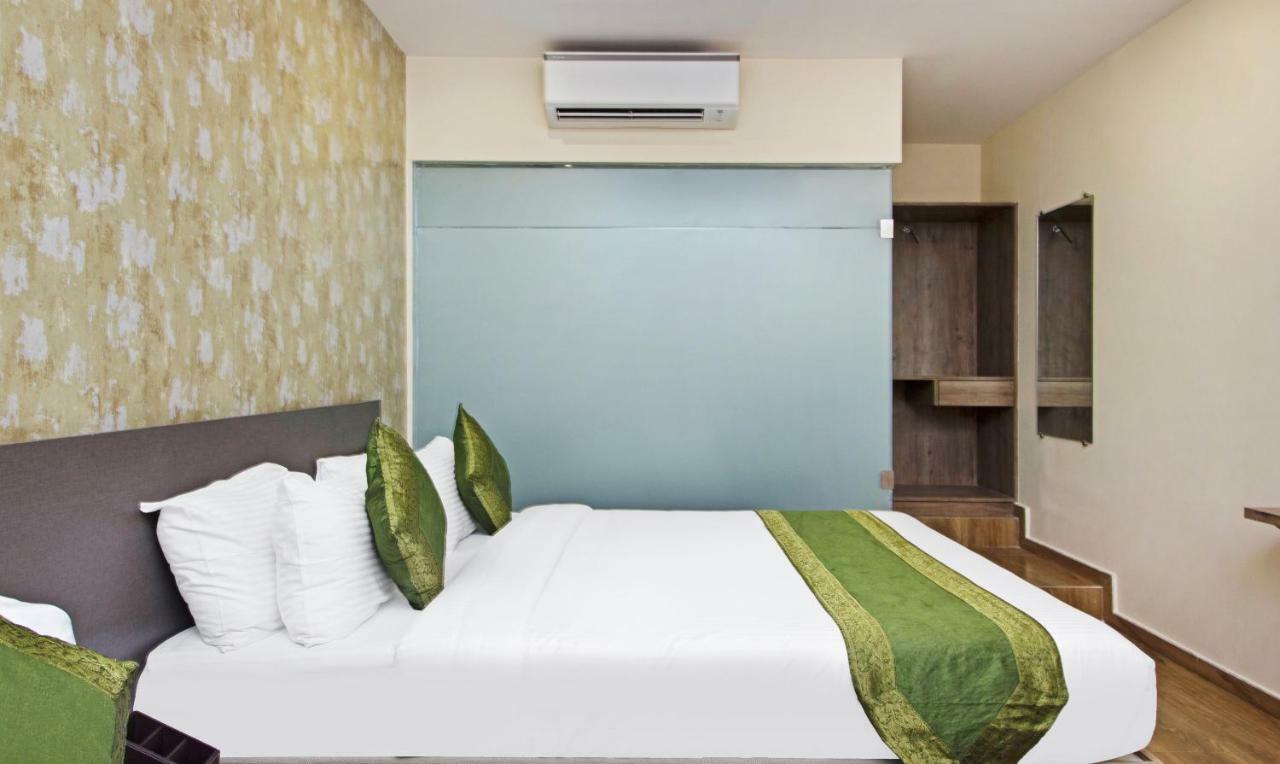 Hotel Ocean Suites Мумбаї Екстер'єр фото
