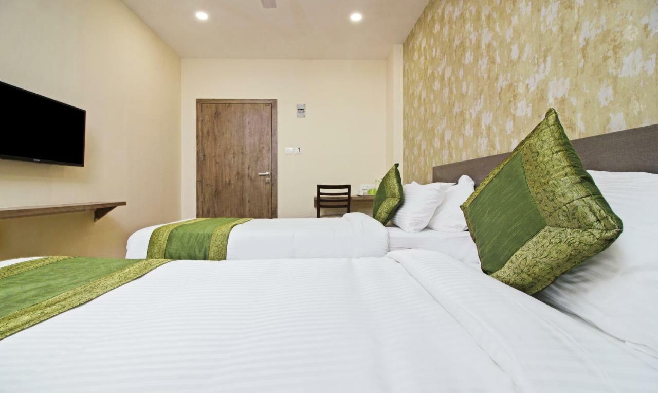 Hotel Ocean Suites Мумбаї Екстер'єр фото