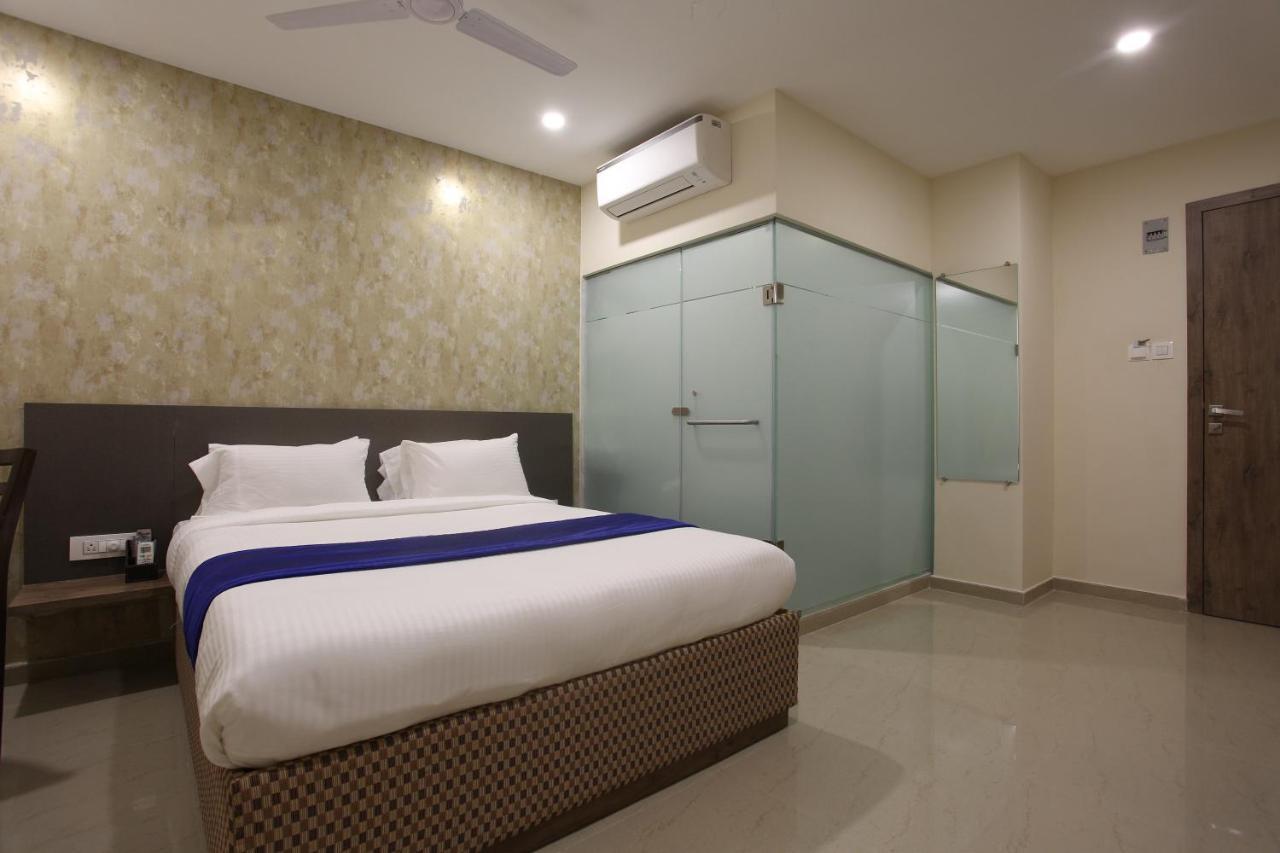 Hotel Ocean Suites Мумбаї Екстер'єр фото