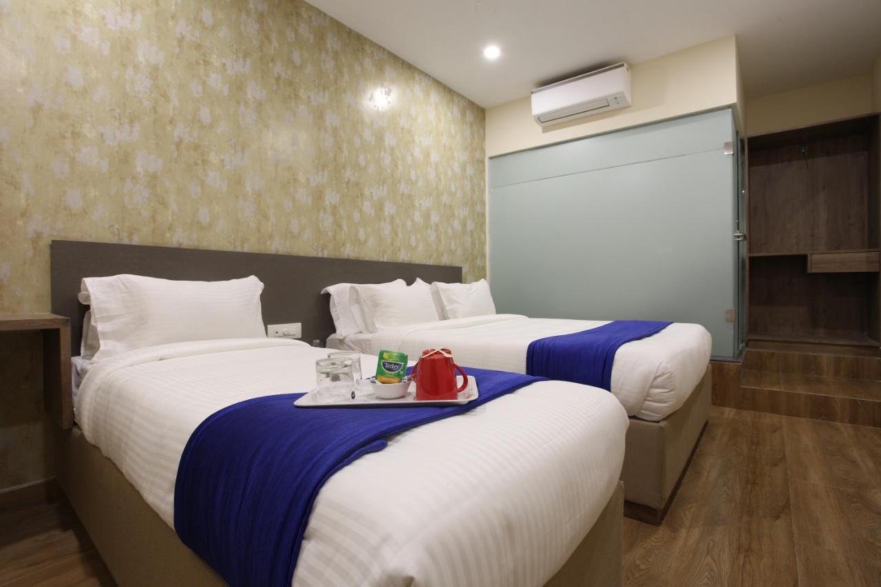 Hotel Ocean Suites Мумбаї Екстер'єр фото